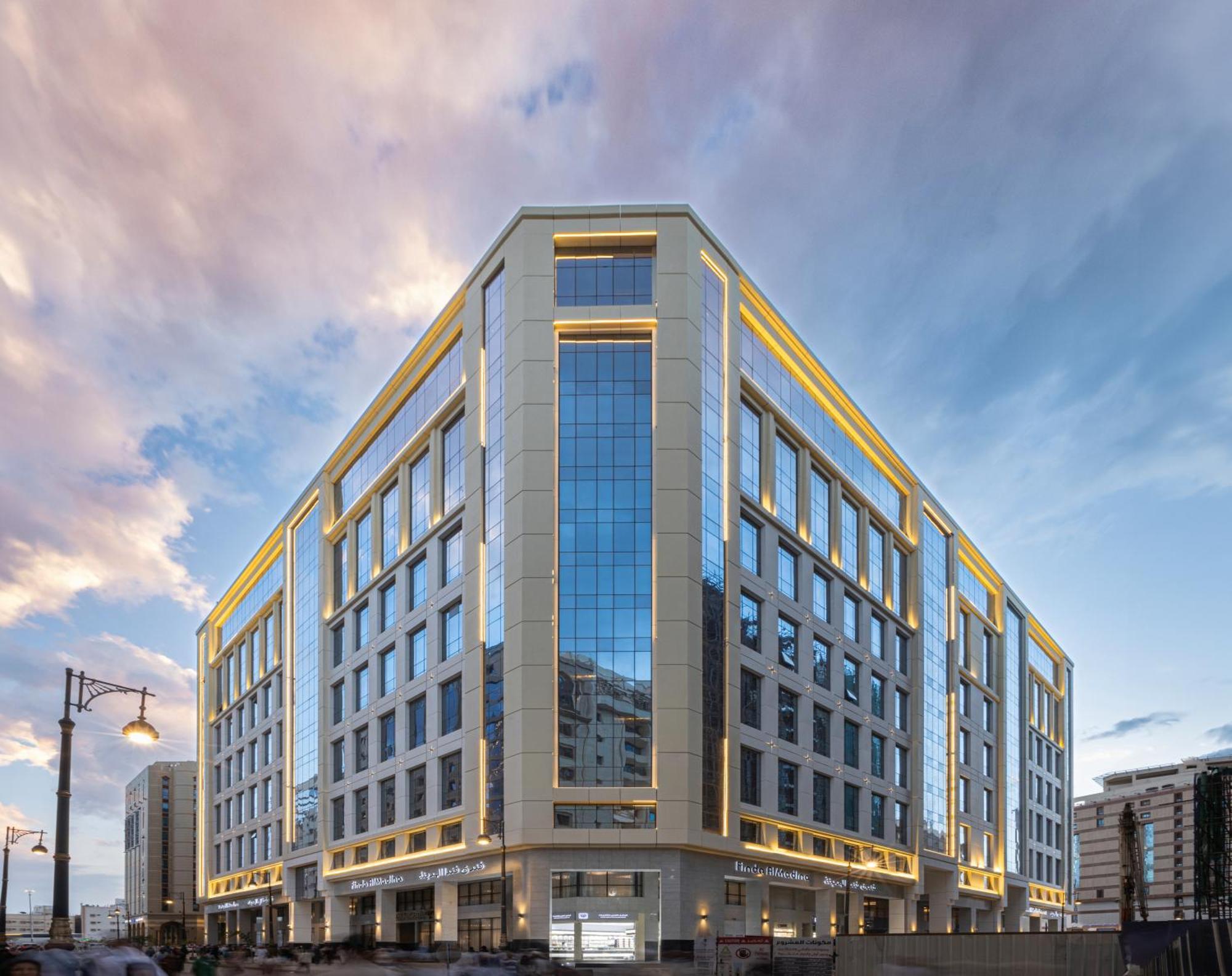 View Al Madinah Hotel Medina Exterior photo